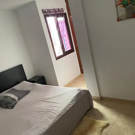 Apartment Apartamento En San Isidro 2 Habitaciones Calle Pilar Cocina 42 *